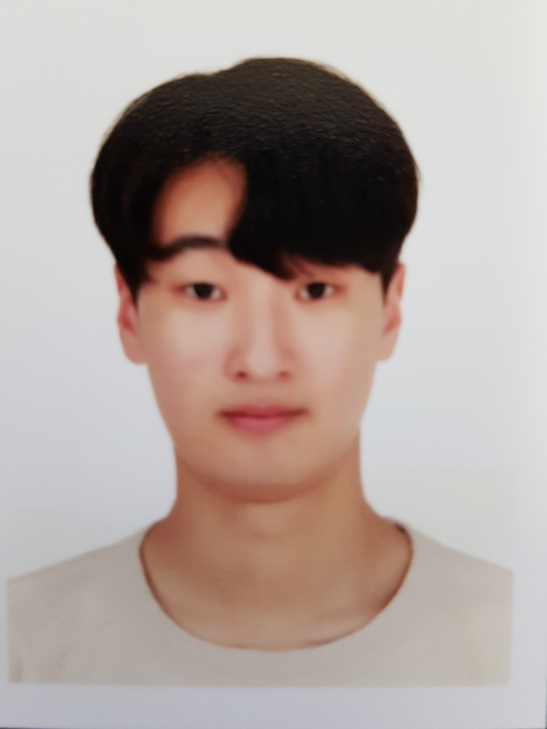 Yonggyu Ju